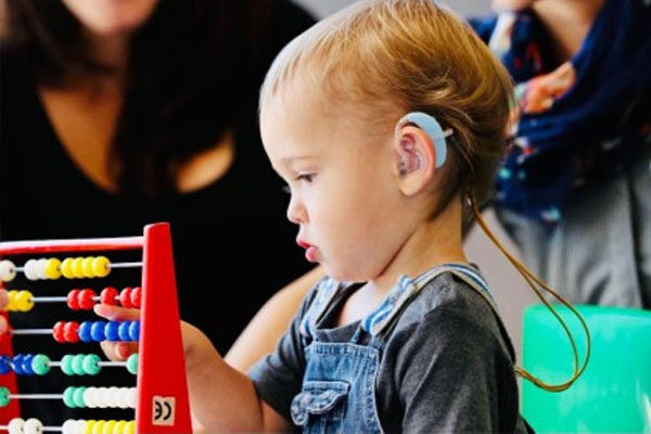 AVT (Auditory Verbal Therapy)